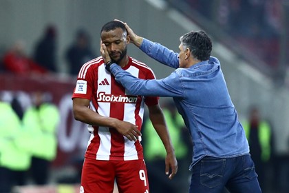 Τέσσερις εναντίον επτά