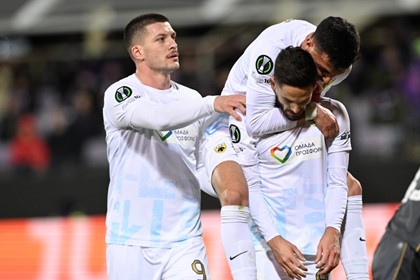 Αριστα, παραλίγο