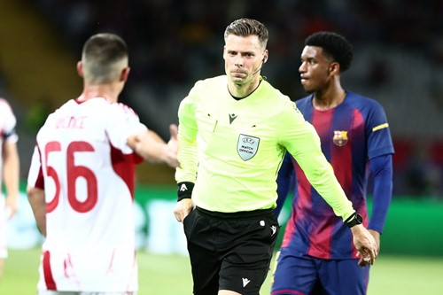 Μια σειρά απο παράλογους κανονισμούς...